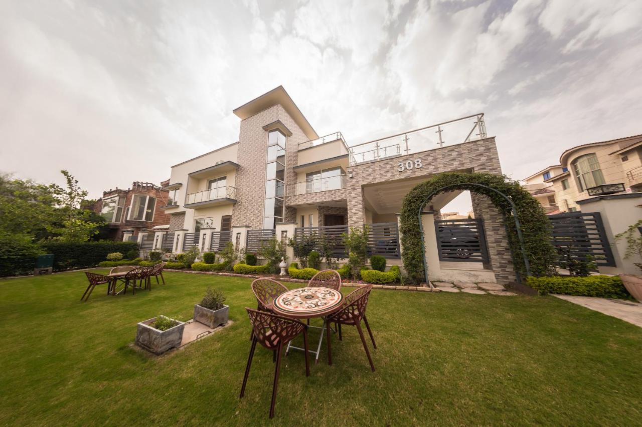 Canadian Inn Islamabad Exterior foto
